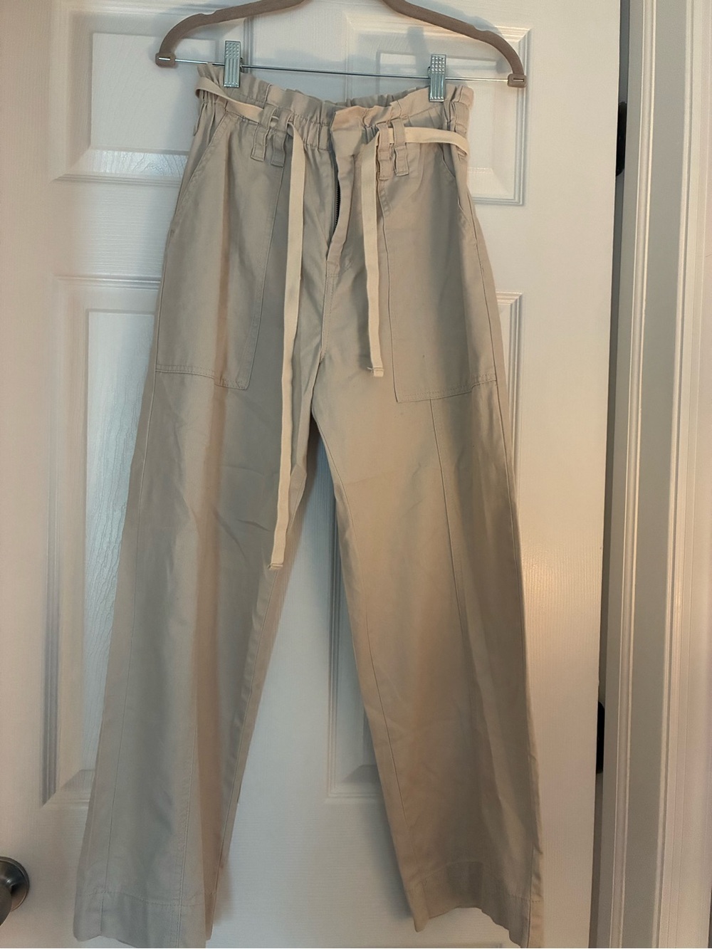Kensie Cargo-Style Pants with Belt 4/27
